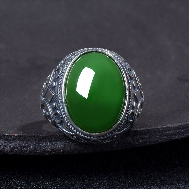 Green Jadeite Ring Inlaid with Spinach Green Jadeite