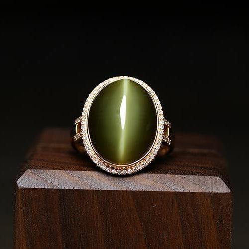 Natural Cat's Eye Stone Ring