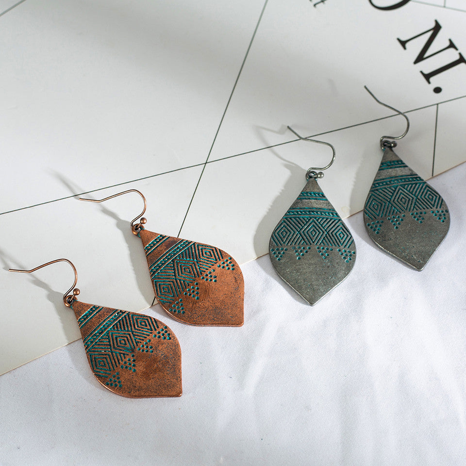 Boho Carved Leaf Earrings