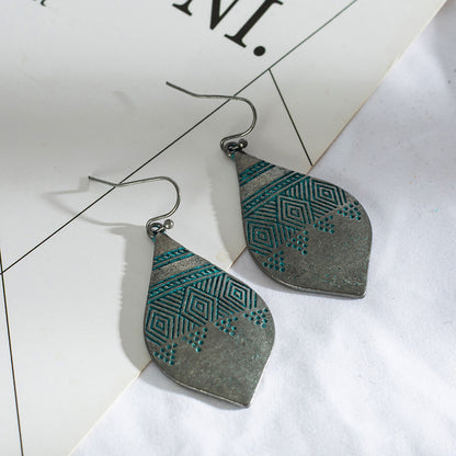 Boho Carved Leaf Earrings