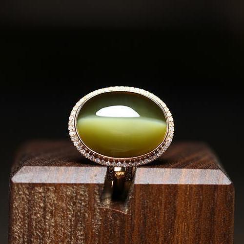 Natural Cat's Eye Stone Ring