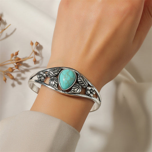 Nepalese Handcrafted Turquoise Silver Bracelet