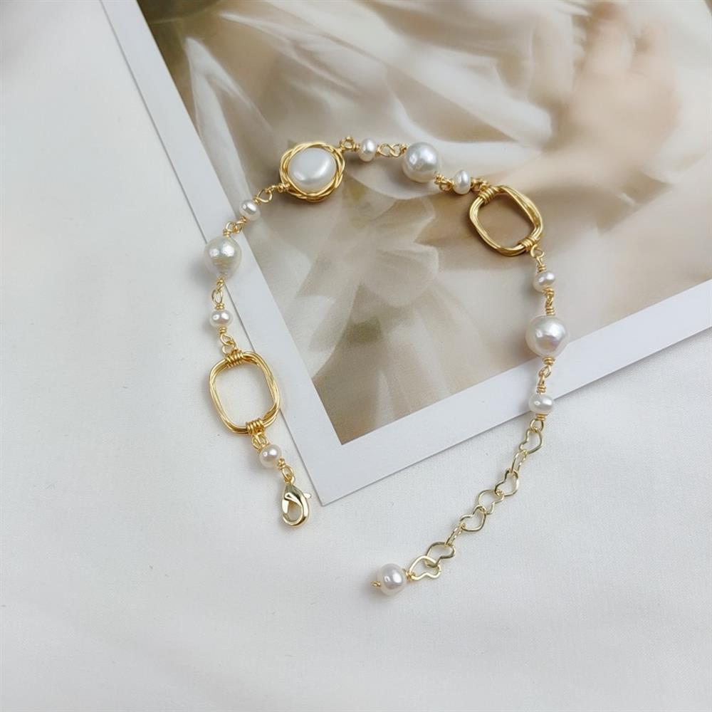 Baroque Freshwater Pearl Tassel Bracelet
