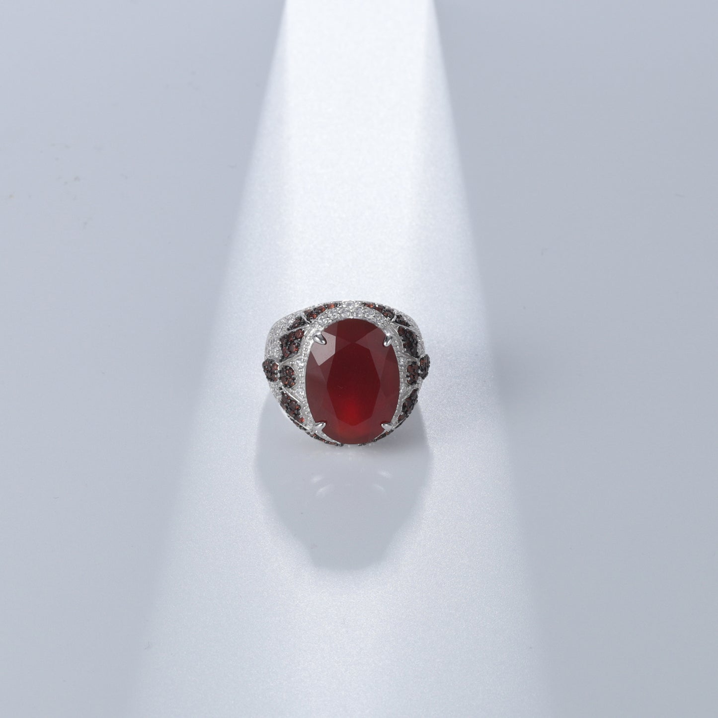 Designer Luxury Red Agate Ring