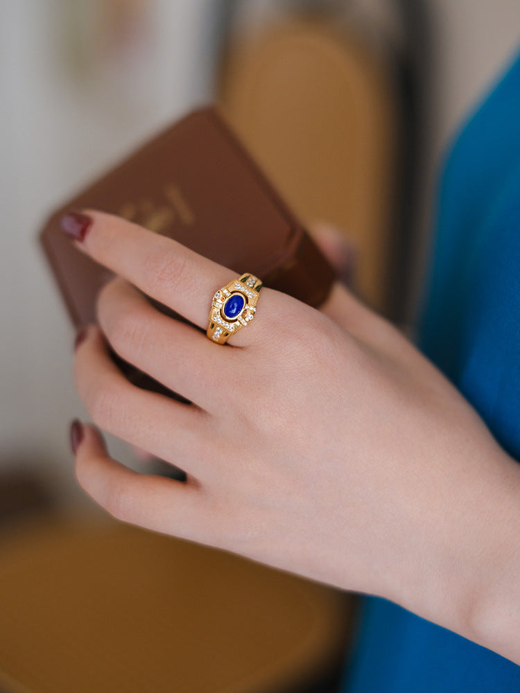 Exquisite Vintage Aquamarine Ring