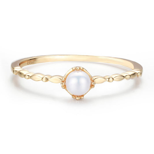 Solitaire Pearl Ring