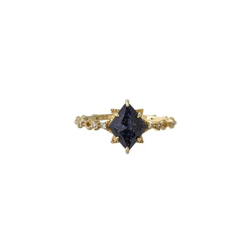 Nojess Blue Sandstone Crown Ring